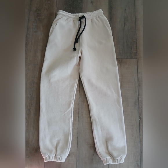 NWOT Madeintomboy Pam Track pants. Unisex. Size S - Picture 3 of 9